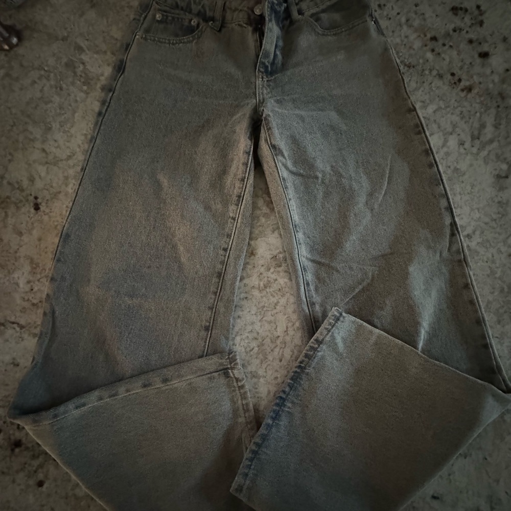 Edikted Stonewash Denim Jeans